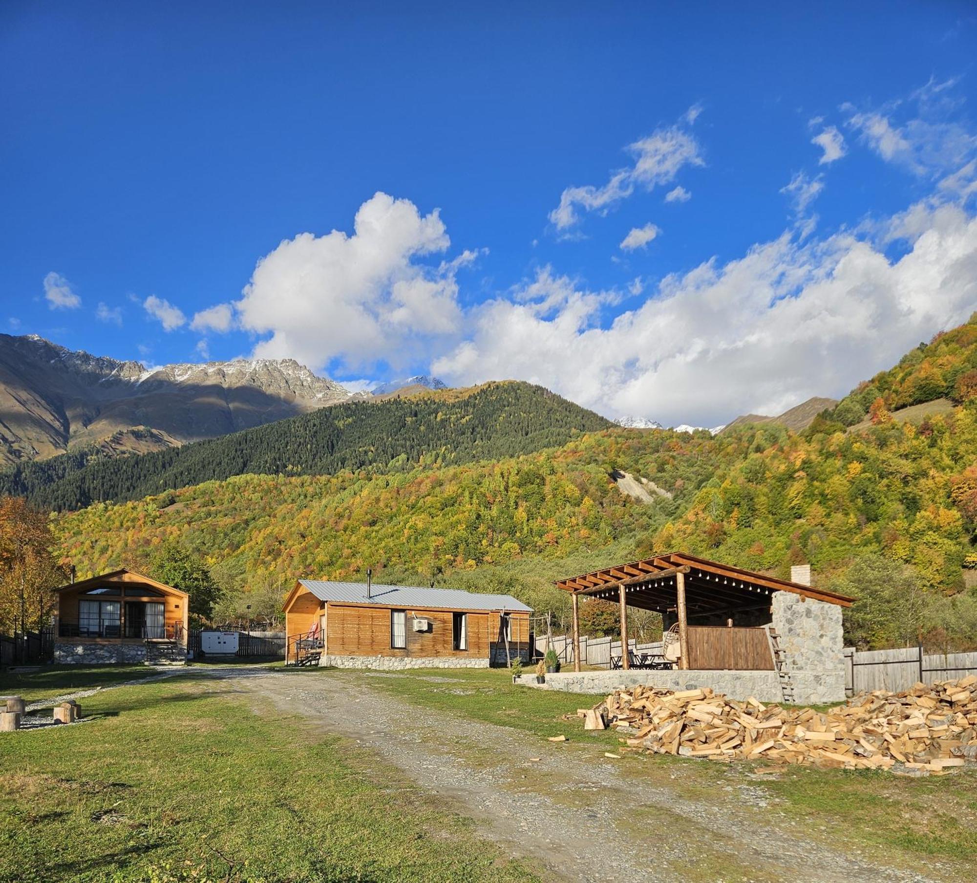 Villa Mestia Villas